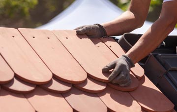 Plumford roof tile contractors